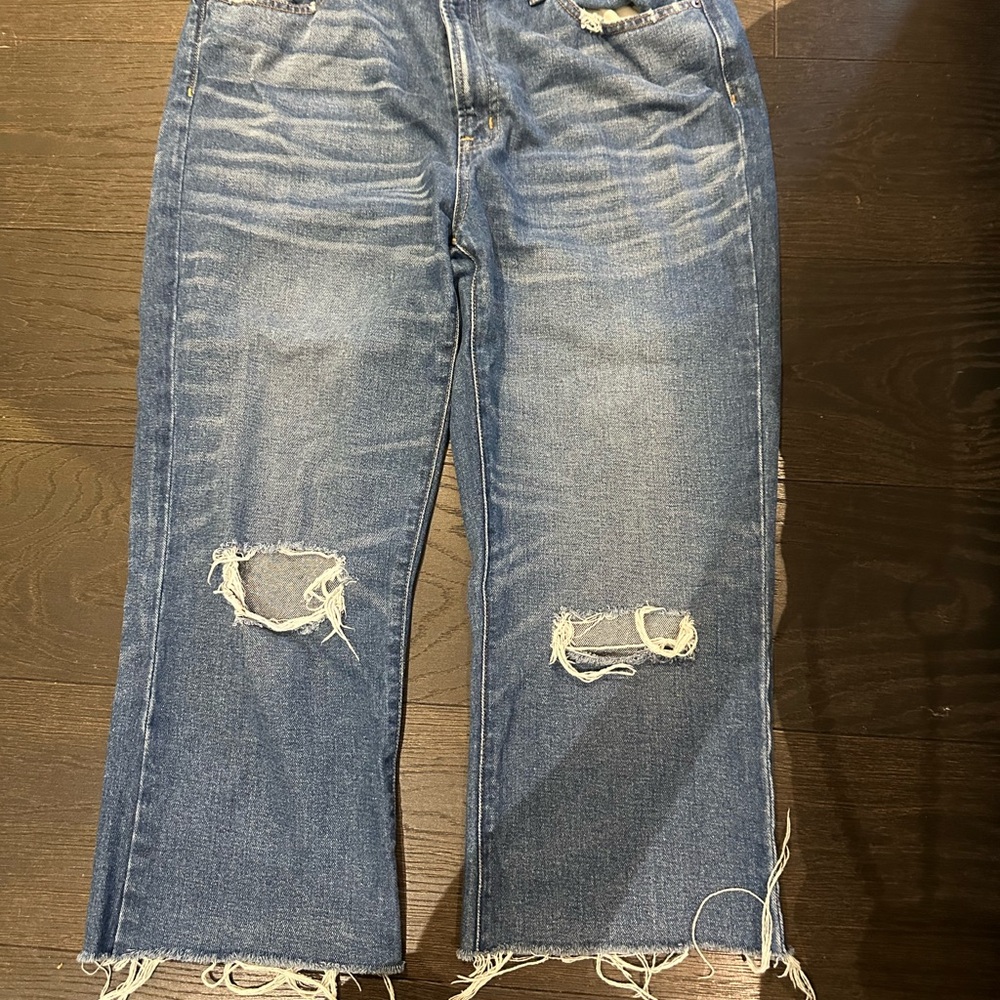 Madewell Cropped Distressed Blue Jeans